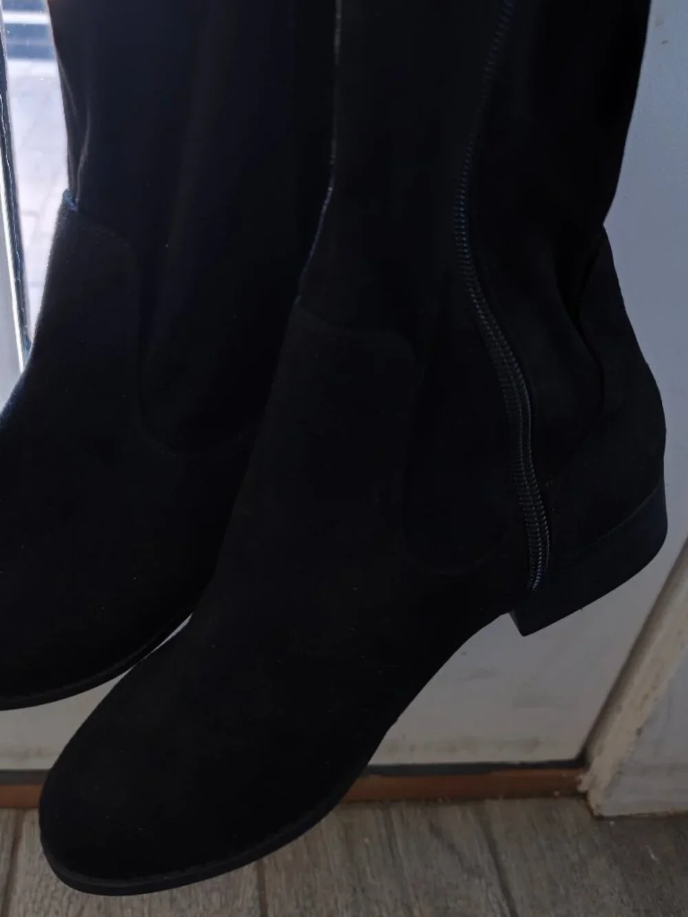 Forever 21 Wide fit boot size 8